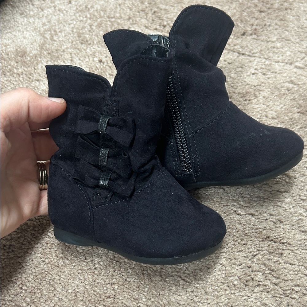 Garanimals Black Bow Toddler Boots bin c c32